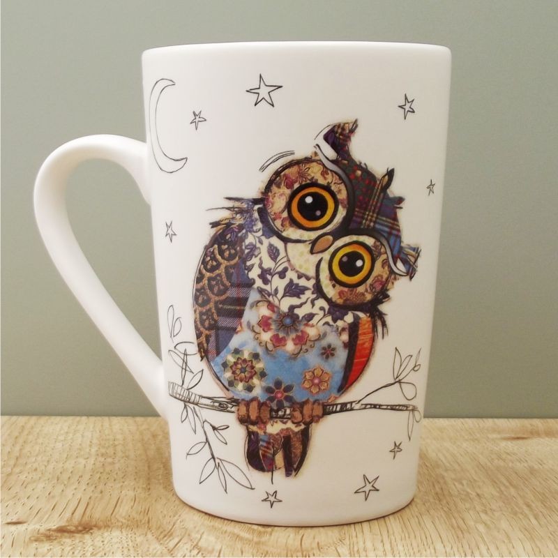 Mug porcelaine haut décor Chouette Collection Kook par Kiub anse à gauche